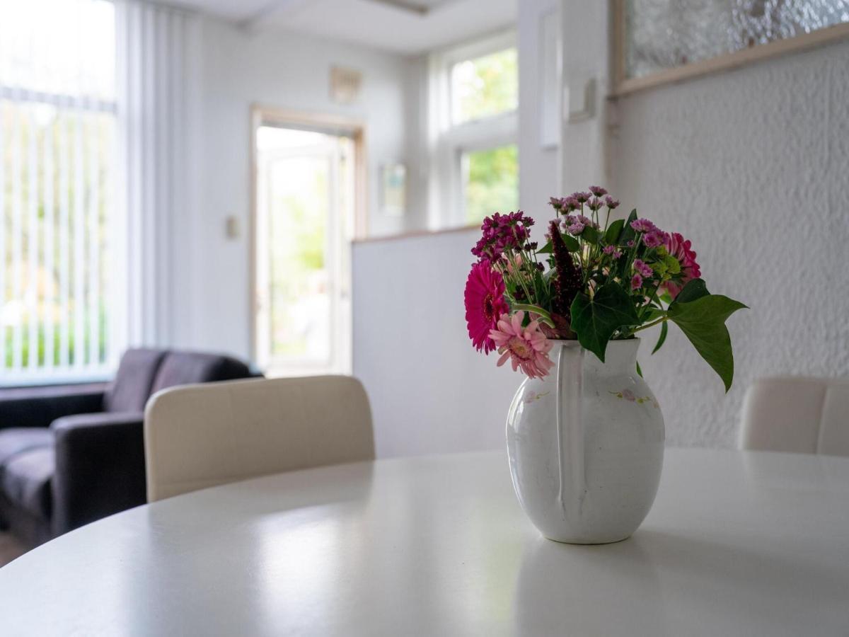 Modern Holiday Home In Heeg With Garden Εξωτερικό φωτογραφία